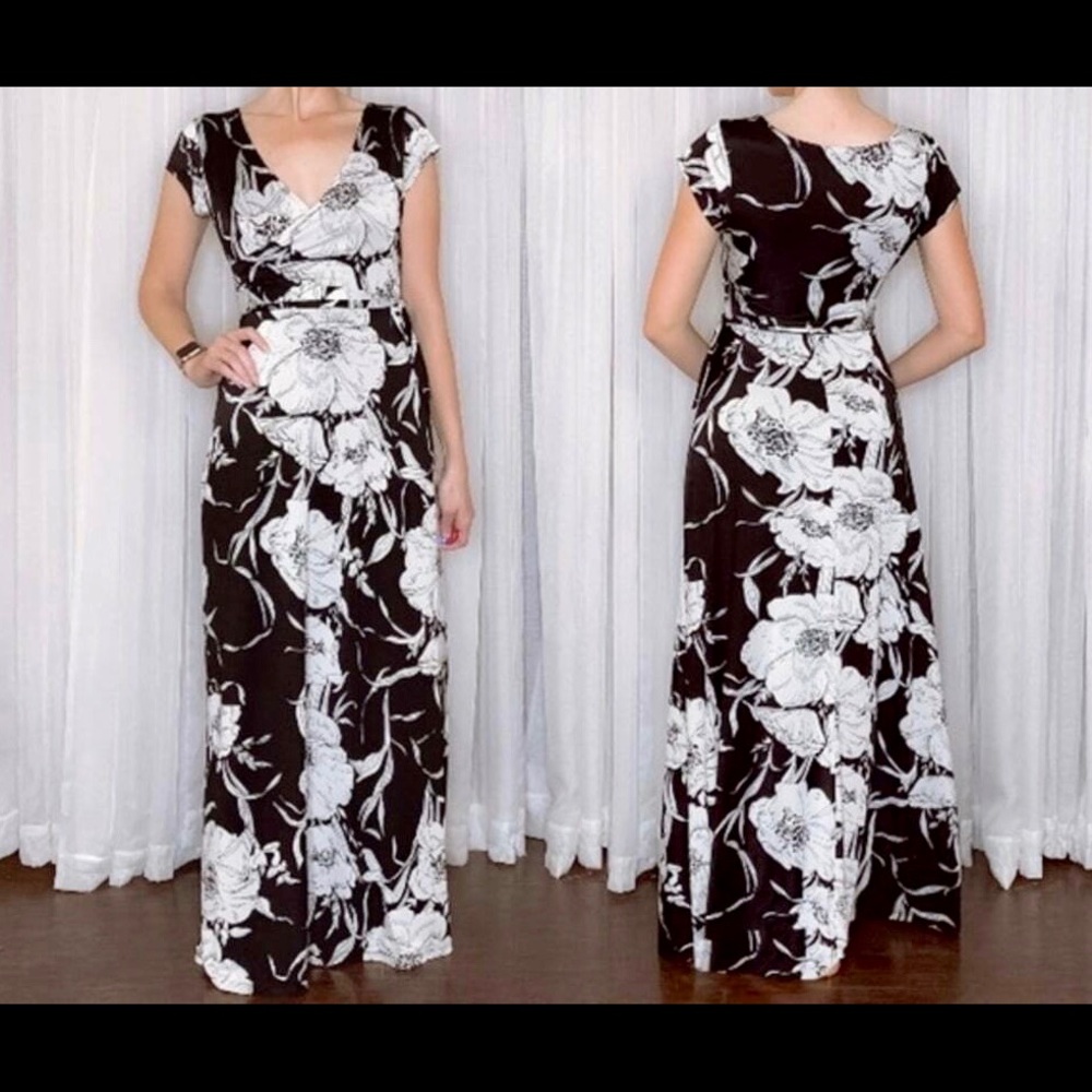 Floral Formal or cocktail dress 💫🖤